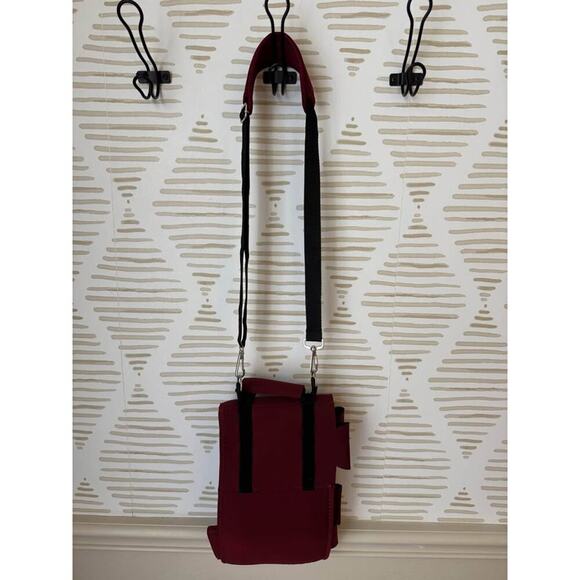 The Stubby Strip Vino - 4 Wine or Liquor Bottle Carrier - Picture 3 of 6